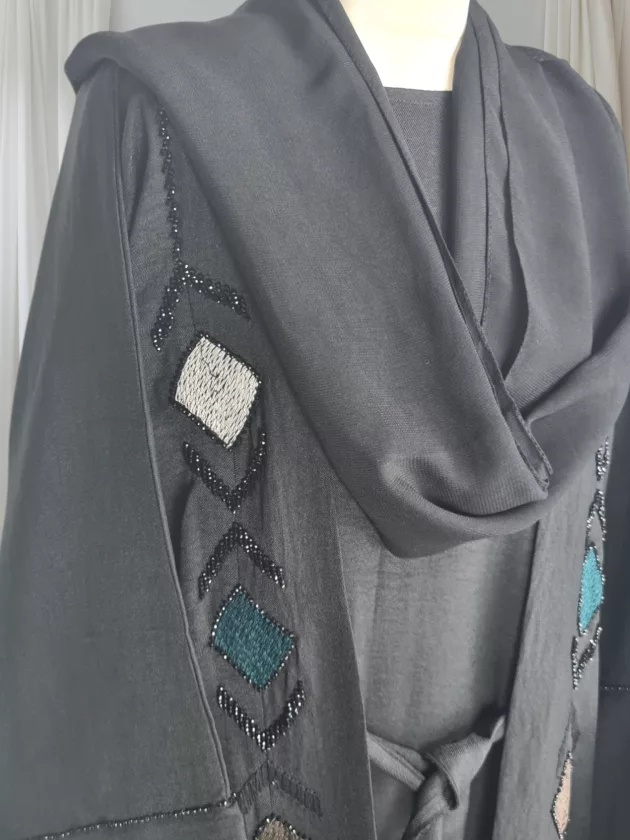 High Quality Dubai Abaya with Embroidery-Black - Image 9