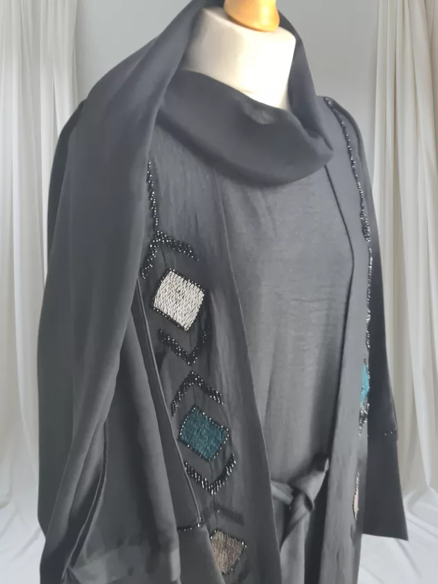High Quality Dubai Abaya with Embroidery-Black - Image 3