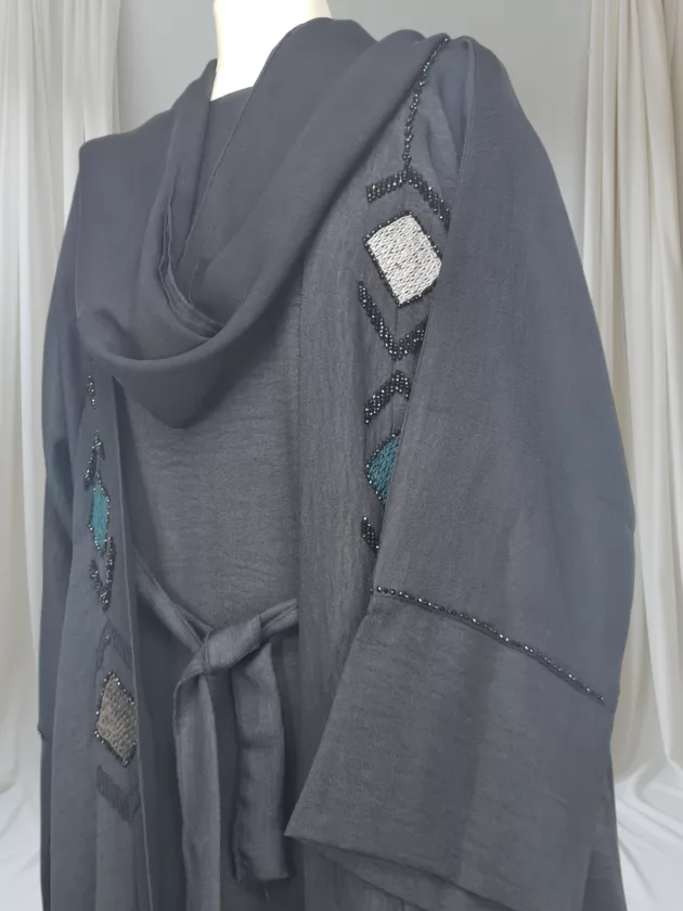 High Quality Dubai Abaya with Embroidery-Black - Image 4